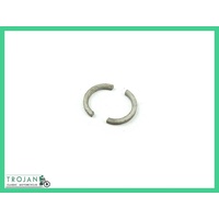 SPRUNG HUB COVER CIRCLIP, TRIUMPH, GENUINE NOS, 37-0634