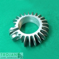 HEADER PIPE CLAMP, 1 1/2", FINNED, ALLOY, BSA, A7 A10 A50 A65, 42-2848, 67-2690