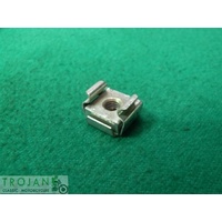 SIDE COVER PANEL BADGE NUT, TRIUMPH, TR7, T140, 1973-78, GENUINE, 60-4154
