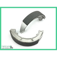 BRAKE SHOES, FRONT, TRIUMPH, 8", FULL WIDTH HUB, 66-67, 37-1732, 37-1733
