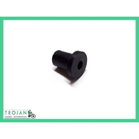 OIL TANK SIDE COVER MOUNT GROMMET, TRIUMPH, BSA, 82-6673, 82-5673, F5673, F8046