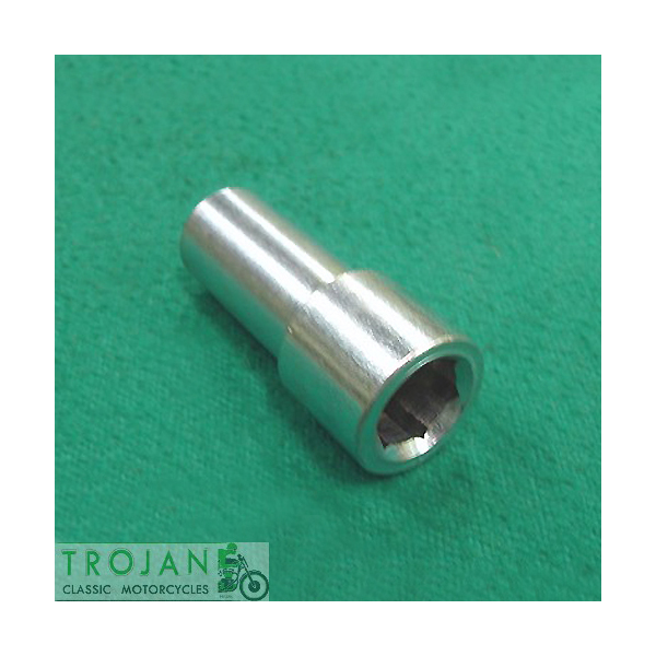 CYLINDER HEAD CENTRE HEX NUT, 5/16" x 24TPI, TRIUMPH, 1973 ON, GENUINE, 21-2205