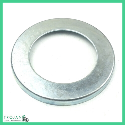 DUST COVER, REAR WHEEL, RIGHT HAND BEARING, TRIUMPH, T140, GENUINE, 37-7054