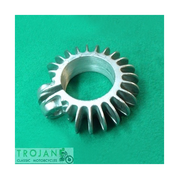 HEADER PIPE CLAMP, 1 1/2", FINNED, ALLOY, BSA, A7 A10 A50 A65, 42-2848, 67-2690