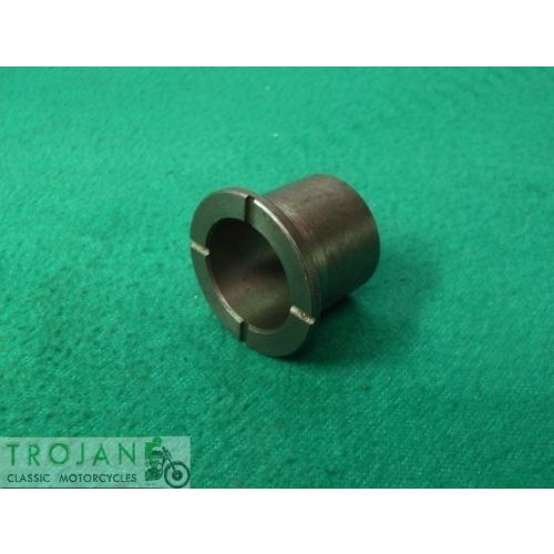 GEARCHANGE SPINDLE BUSH, RIGHT, OUTER, TRIUMPH, GENUINE, 57-0057, T57