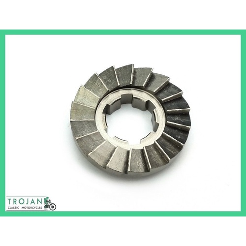 KICKSTART RATCHET PINION GEAR, TRIUMPH 650, 750, GENUINE, 57-0731, T731