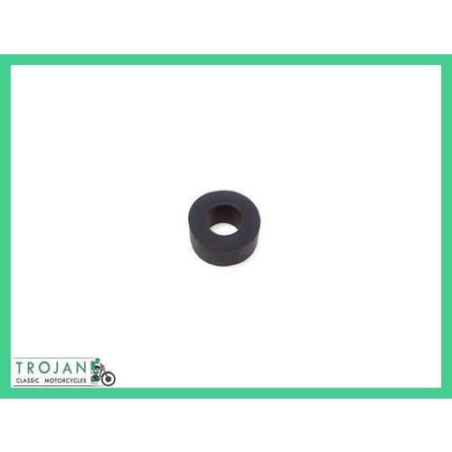 TIMING COVER OIL FEED RUBBER SEAL WASHER, B, M SERIES, GENUINE NOS, 66-1932