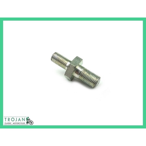 REAR MUDGUARD FENDER STUD, TRIUMPH, PRE UNIT RIGID, GENUINE NOS, 82-0946