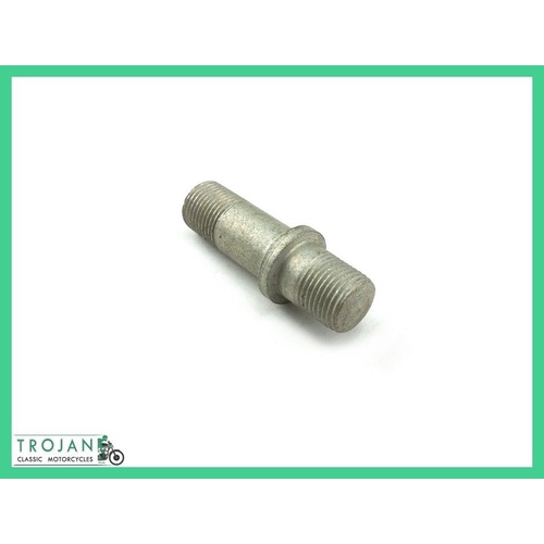PIVOT SPINDLE SHAFT, TRIUMPH, RACE KIT, GENUINE NOS, 82-5701
