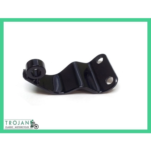 REAR SEAT HINGE (SHORT) TRIUMPH, 500, 650, T150, 1968-70, GENUINE, 82-7862, F7862