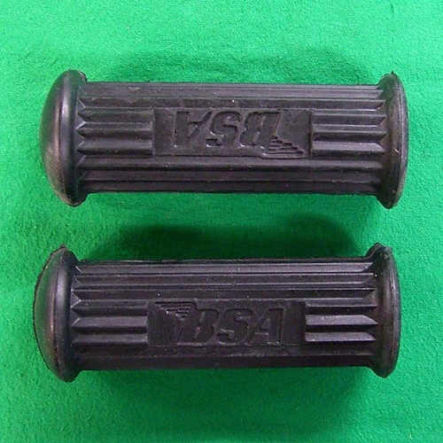 FOOTREST RUBBERS, MAIN, BSA, SCRIPTED (PAIR) 82-9602