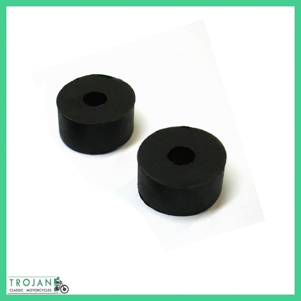 FRONT PETROL TANK MOUNT RUBBERS, TRIUMPH (PAIR) T100,T120,T150, 82-5228, F5228