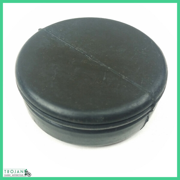 UNDER TANK REFLECTOR MOUNTING GROMMET RUBBER, LUCAS TRIUMPH, 57161A